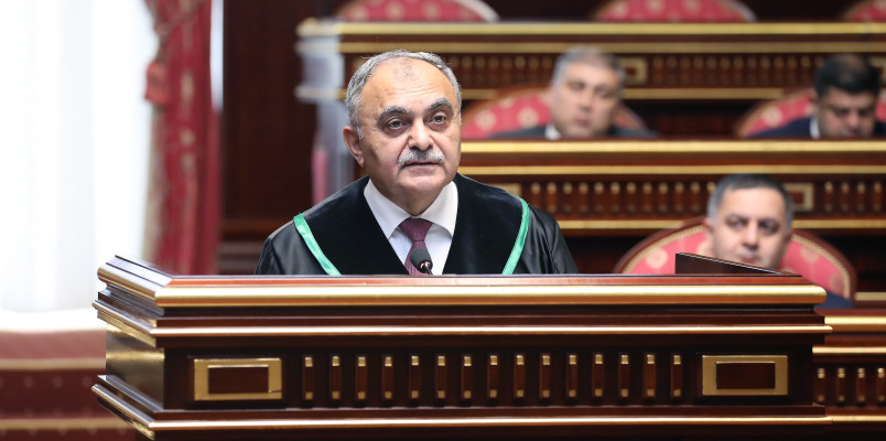 Ali Məhkəmə Plenumunun növbəti iclası keçirilib