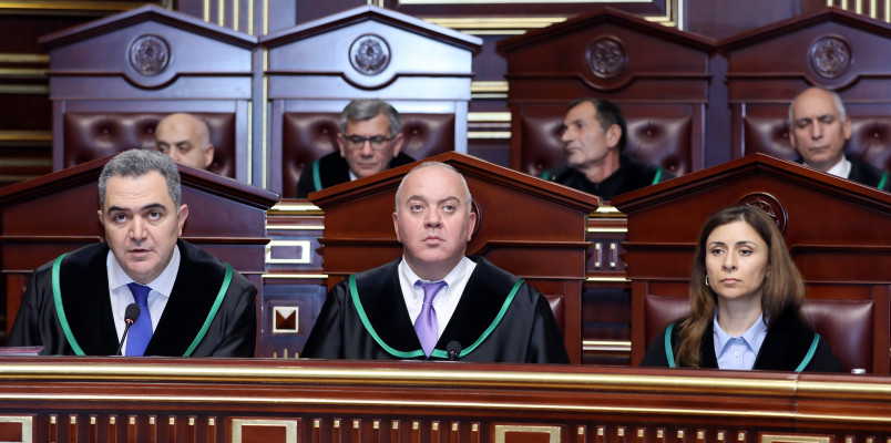Ali Məhkəmə Plenumunun növbəti iclası keçirilib