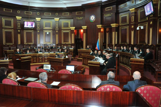 Delegation Headed by the Vice-Chairman of the Vietnamese National Assembly Uong Chu Lu Met with the President of the Supreme Court Ramiz Rzayev.