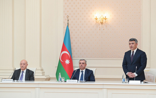 Head of the Administration of the President of the Republic of Azerbaijan, Samir Nuriyev, introduced the Chief Justice of the Supreme Court Inam Karimov to the staff