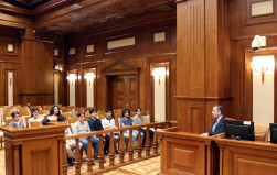 Şagirdlər “Açıq qapı” günü münasibətilə Ali Məhkəmədə olublar